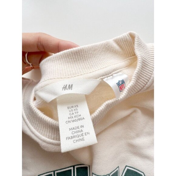 H&M x NFL New York Jets Ivory Green Logo Terry Crew Neck Sweatshirt, Size XS - Picture 8 of 10